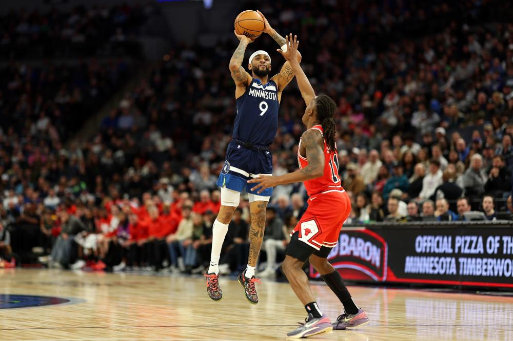 任多种角色 任多种角色