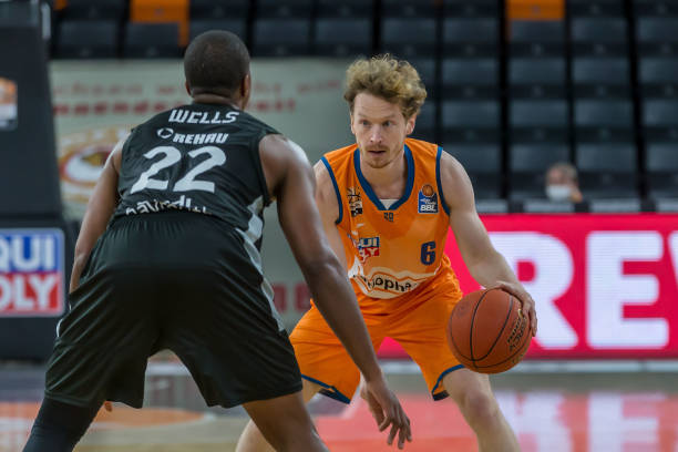 平息事态 平息事态