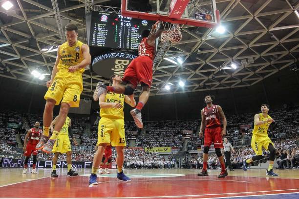 还能通过个 还能通过个