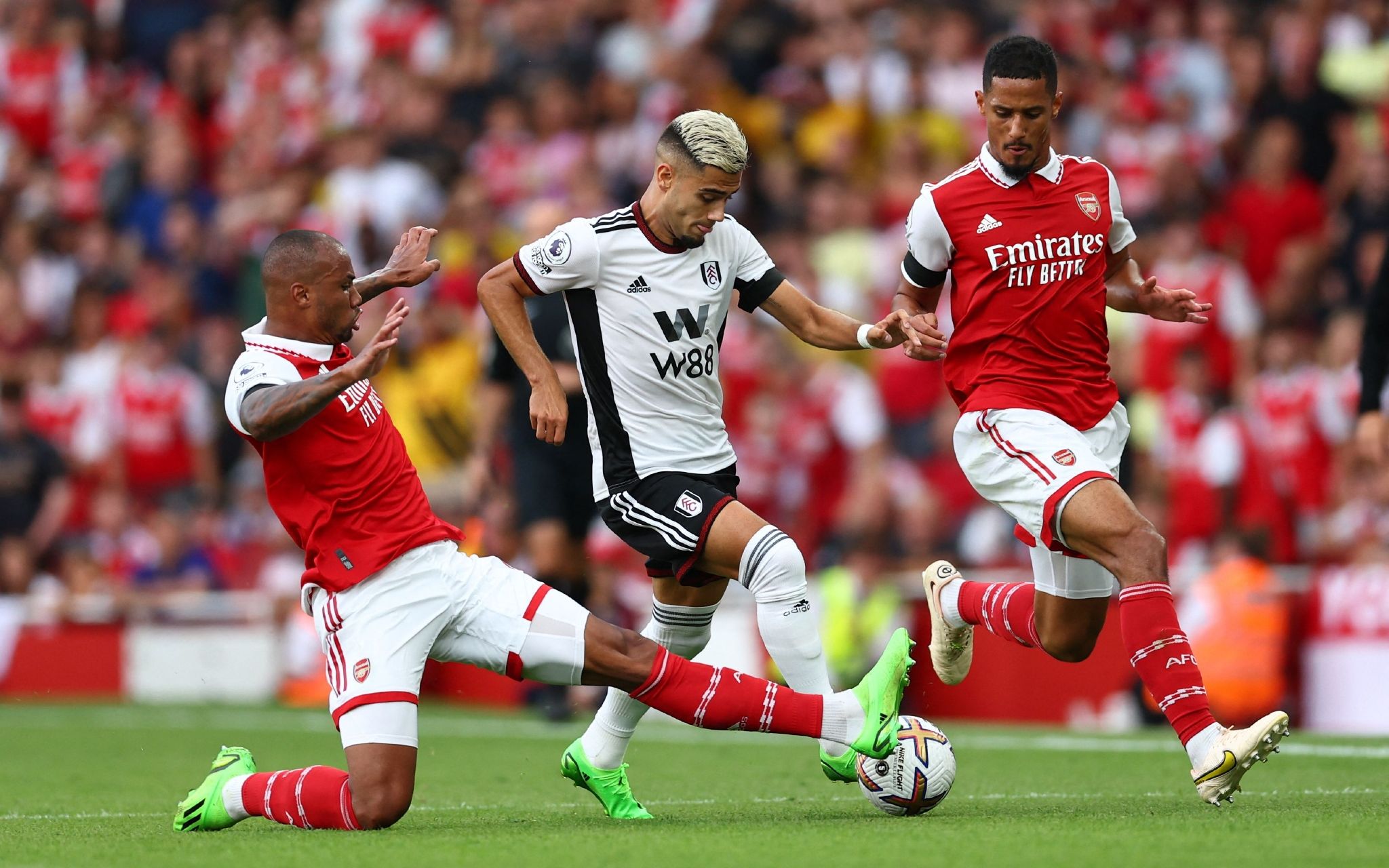 是频频利用 是频频利用